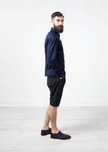 Load image into Gallery viewer, Scotland Button-Up in Navy