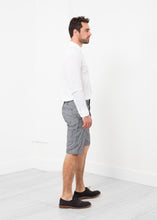 Load image into Gallery viewer, Check Shorts
